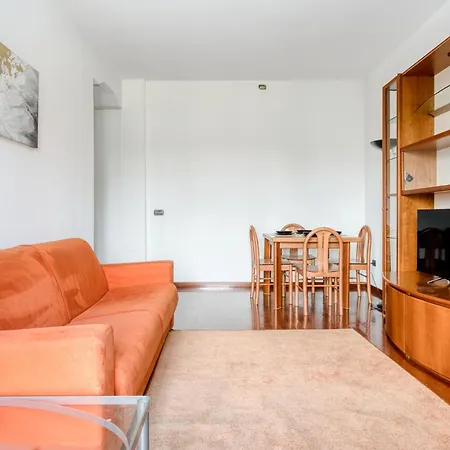 Apartment Domusmi Jenner 23